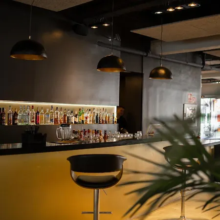 Hotell Planet One El Arenal (Mallorca)