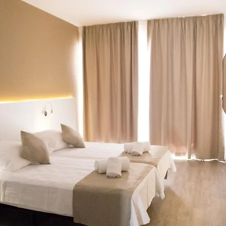 Planet One 3* El Arenal (Mallorca)