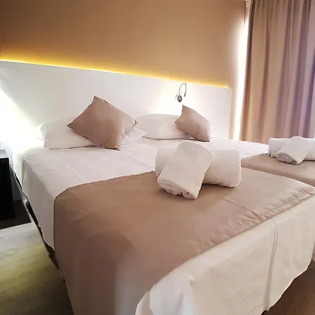 Hotell Planet One 3*