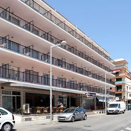 Planet One 3* El Arenal (Mallorca)